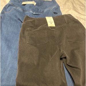 2pair of HALARA bootcut athletic pants. Xl light blue wash and black
